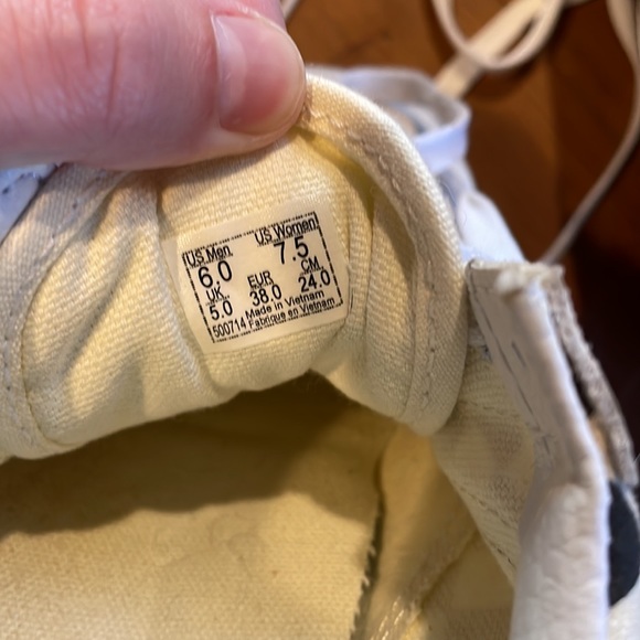 Checkered vans - Picture 6 of 6